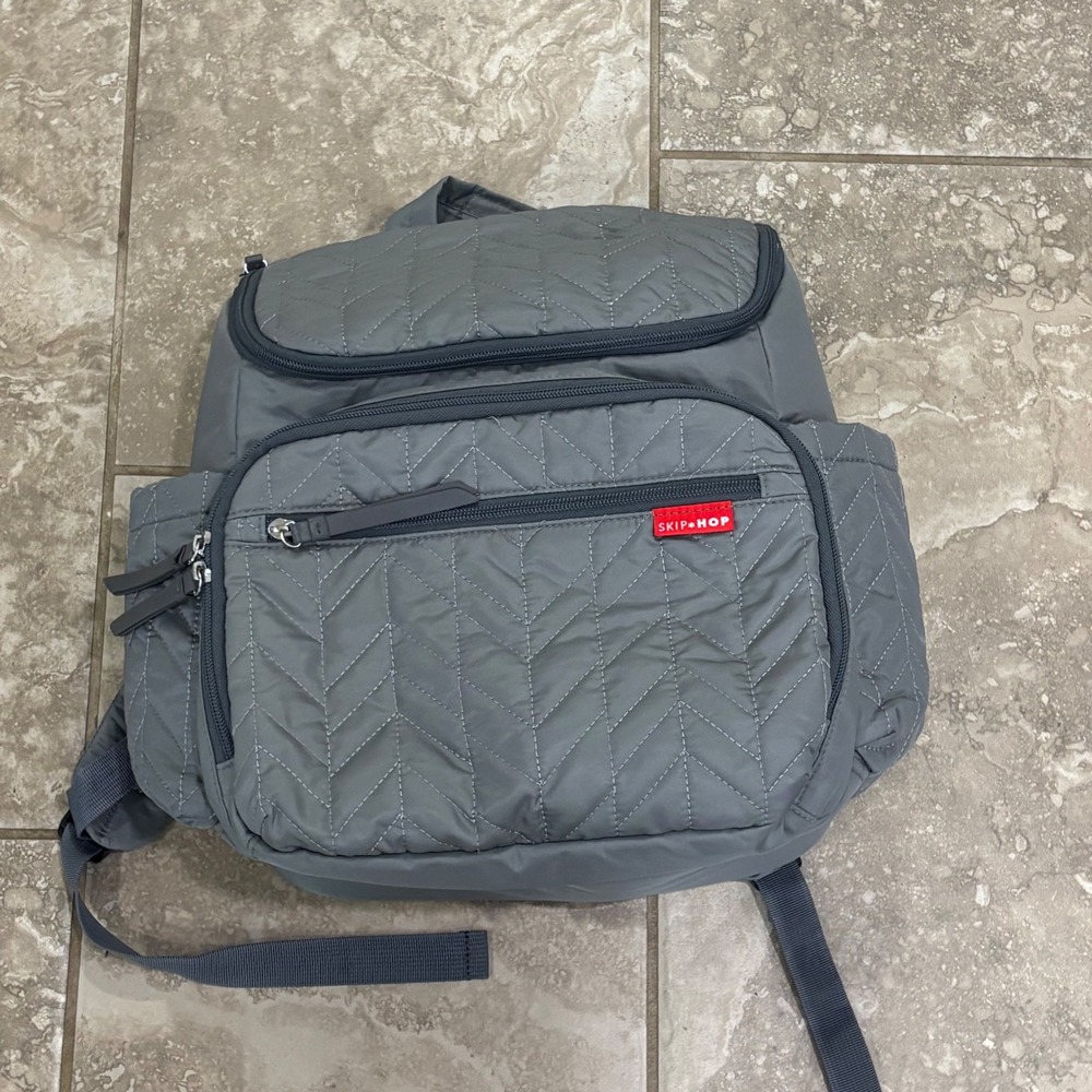 Skip Hop Forma Diaper Bag Backpack Grey Quilted Chevron Diaper Bag
